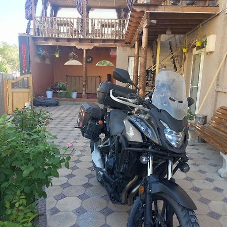Guest House Dilorom B&B Chiwa Zewnętrze zdjęcie